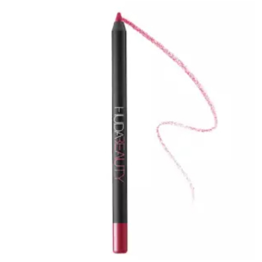 HUDA BEAUTY Heartbreaker Lip Contour Pencil